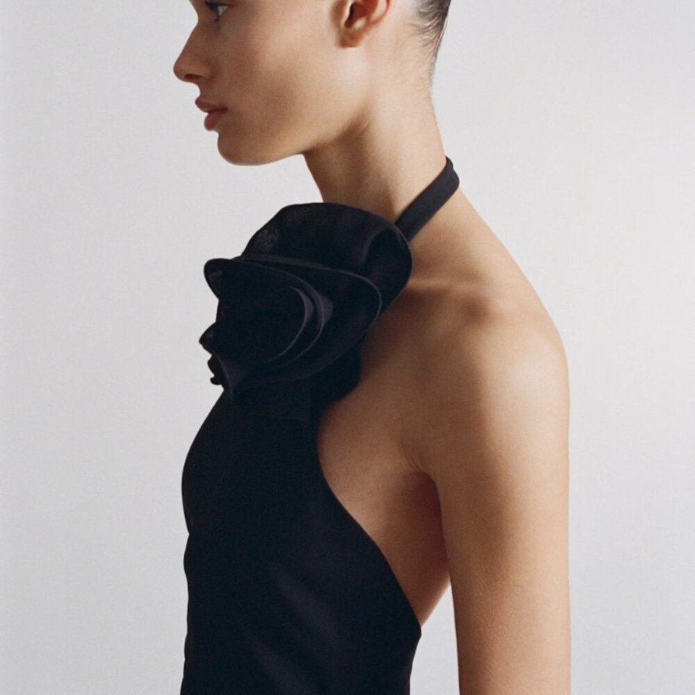 MANGO CAPSULE  DRAPED HALTER-NECK DRESS WITH FLOWER MOTIF - BLACK SIZE 6- NWT!